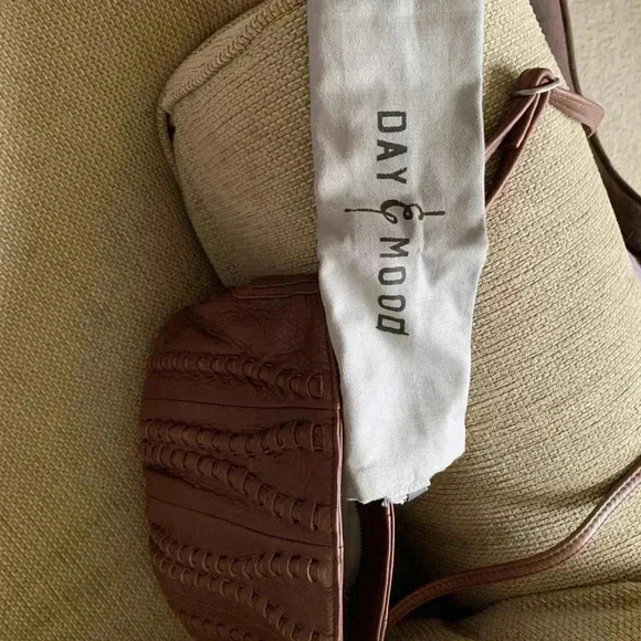 Day & Mood Levie Crossbody - Picture 3 of 9